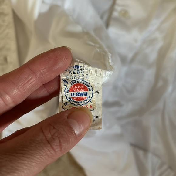 Workers Union Ruffled Long Sleeve - Picture 3 of 6